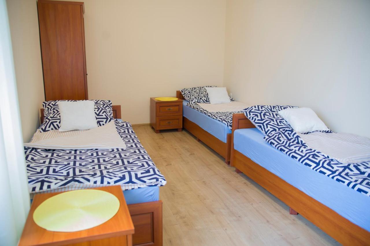 Pod Kogucikiem Aparthotel Krzyzanowice Ngoại thất bức ảnh