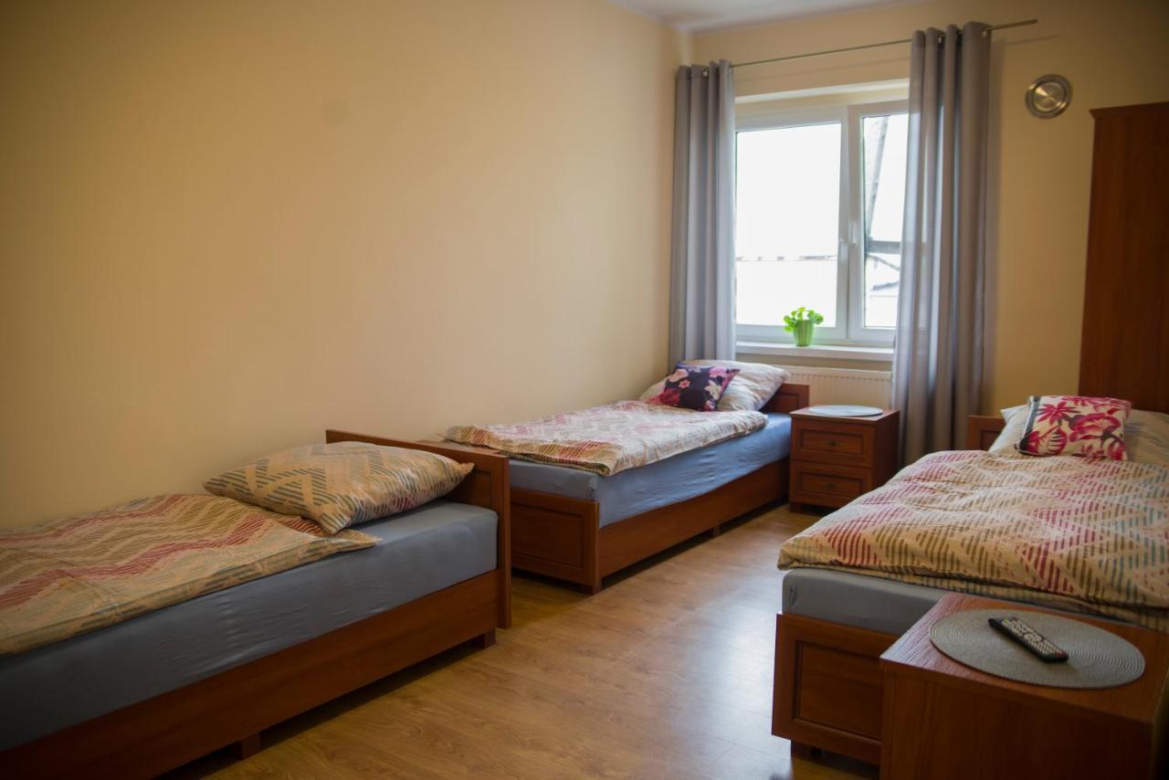 Pod Kogucikiem Aparthotel Krzyzanowice Ngoại thất bức ảnh