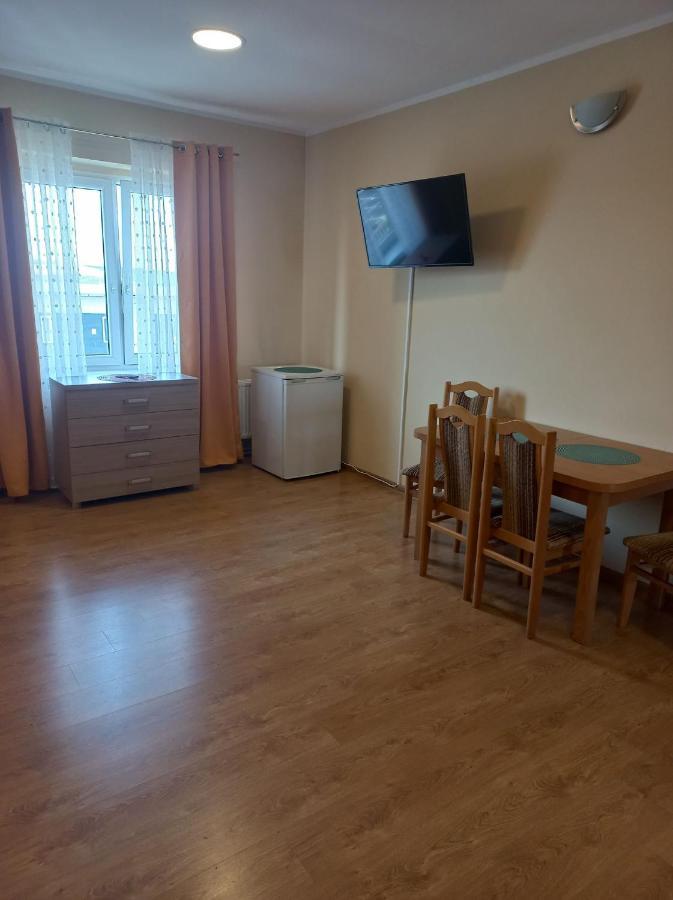 Pod Kogucikiem Aparthotel Krzyzanowice Ngoại thất bức ảnh